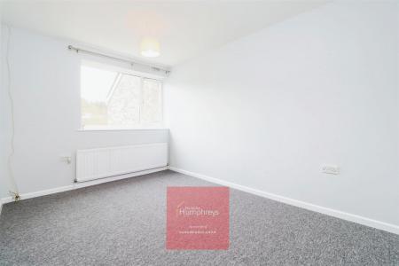 3 bedroom Detached house to let in FARRIERS CLOSE, COLEHILL