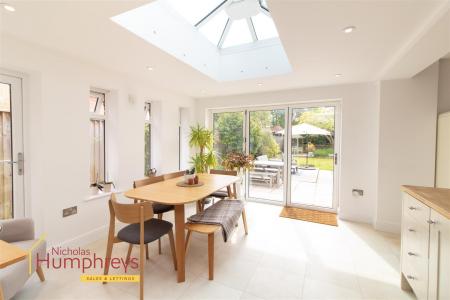 3 bedroom Detached house for sale in Wimborne Road, Colehill