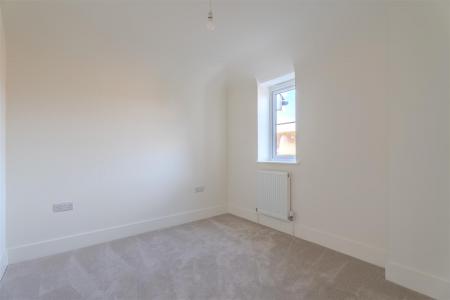 3 bedroom Detached house to let in Churchill Close, Sturminster Marshall, Wimborne