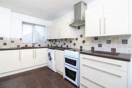 2 bedroom Apartment to let in MERLEY LANE, MERLEY WIMBORNE