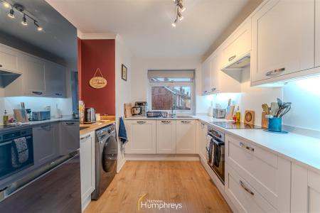 2 bedroom Apartment for sale in Allen Road, Wimborne