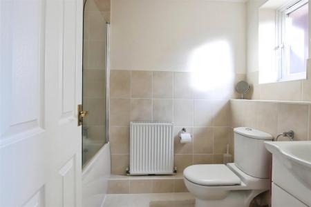 3 bedroom Detached house for sale in Corfe Halt Close, Corfe Mullen, Wimborne