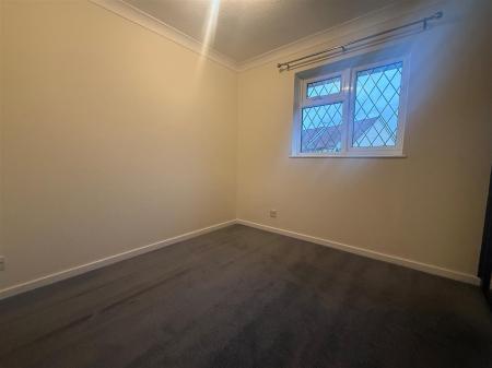 2 bedroom Detached house to let in RADIPOLE ROAD, CANFORD HEATH,