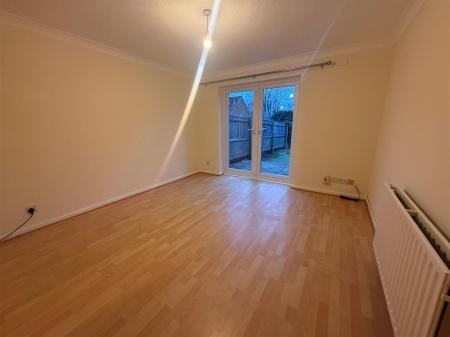 2 bedroom Detached house to let in RADIPOLE ROAD, CANFORD HEATH,