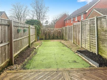 2 bedroom Detached house to let in RADIPOLE ROAD, CANFORD HEATH,