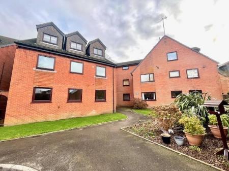 1 bedroom Apartment to let in Station Road, Wimborne
