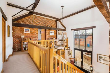 5 bedroom Detached house to let in Willett Road, Ashington, Wimborne