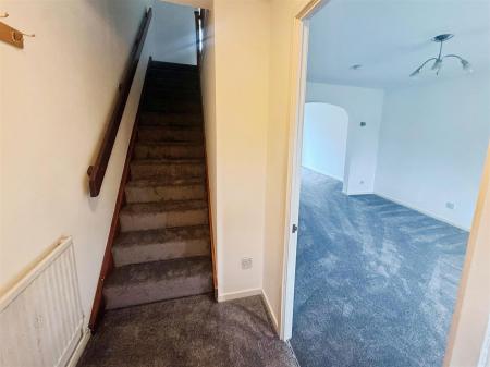 3 bedroom Semi-detached house to let in Vallis Close, Poole