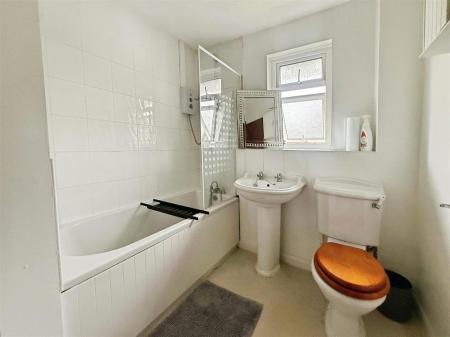 1 bedroom Terraced House to let in Meadowsweet Road, Poole