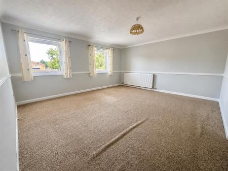 1 bedroom Apartment for sale in GRIFFIN COURT, WIMBORNE