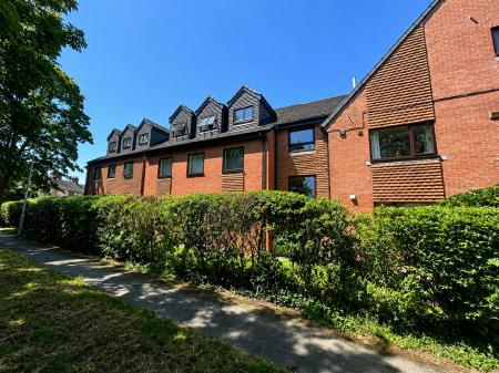 1 bedroom Apartment for sale in GRIFFIN COURT, WIMBORNE