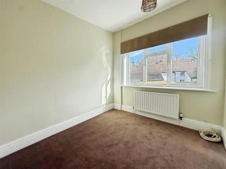 3 bedroom End of terrace house to let in WIMBORNE ROAD, COLEHILL