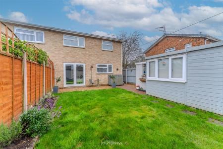 3 bedroom End of terrace house for sale in Selkirk Close, Merley, Wimborne