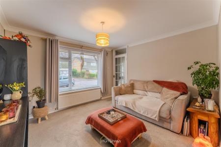3 bedroom End of terrace house for sale in Selkirk Close, Merley, Wimborne