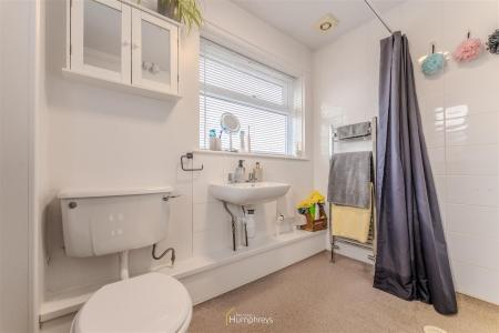 3 bedroom End of terrace house for sale in Selkirk Close, Merley, Wimborne