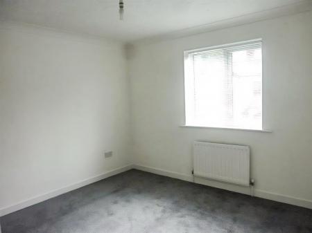 2 bedroom End of terrace house to let in JULIANS ROAD,WIMBORNE
