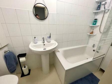 1 bedroom Property for sale in New Borough Road, Wimborne