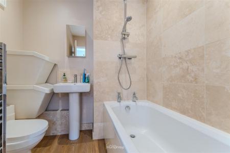 4 bedroom Detached house for sale in Canford View Drive, Wimborne