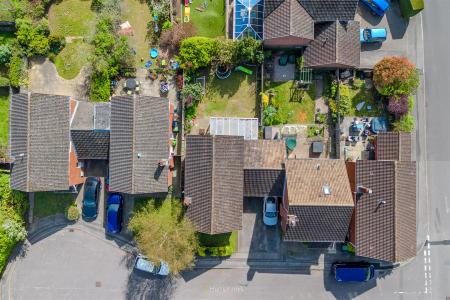 4 bedroom Detached house for sale in Canford View Drive, Wimborne