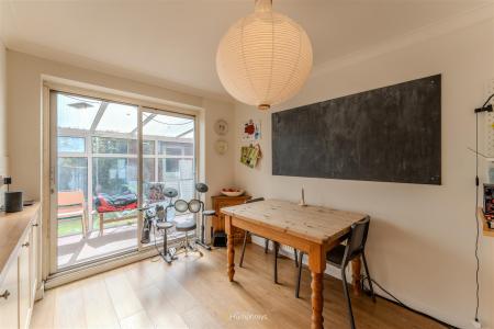 4 bedroom Detached house for sale in Canford View Drive, Wimborne