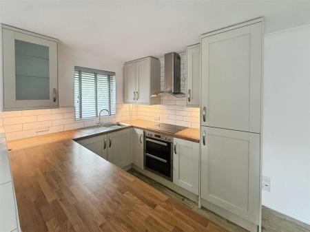 1 bedroom Apartment to let in Allenview Road, Wimborne