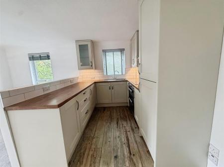 1 bedroom Apartment to let in Allenview Road, Wimborne