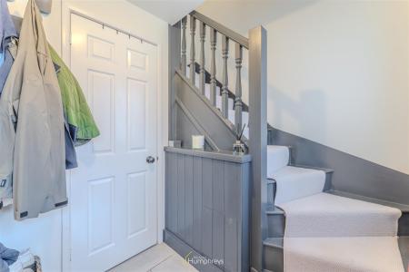 2 bedroom Town house for sale in Millstream Close, Wimborne