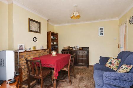 2 bedroom Chalet for sale in Middlehill Road, Wimborne