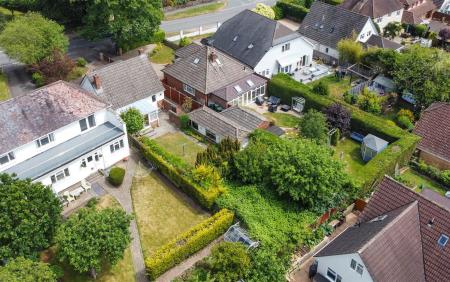 2 bedroom Chalet for sale in Middlehill Road, Wimborne