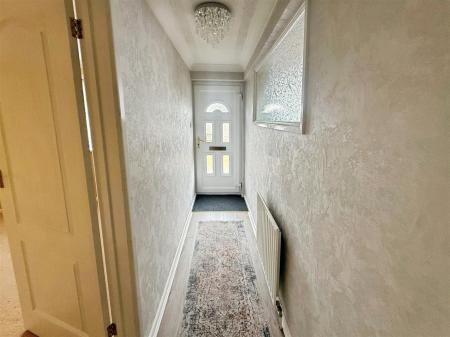 4 bedroom Detached bungalow to let in Finchfield Avenue, Bournemouth