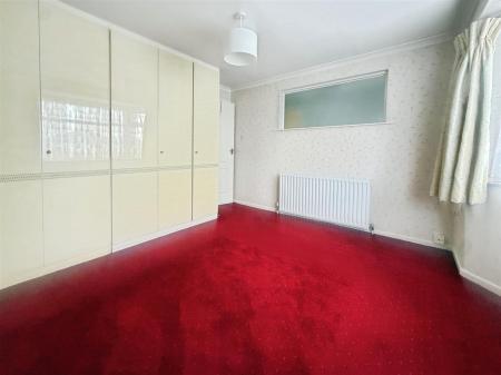 4 bedroom Detached bungalow to let in Finchfield Avenue, Bournemouth