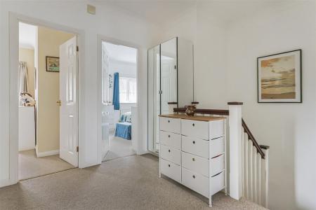 4 bedroom Detached house for sale in Henbest Close, Wimborne