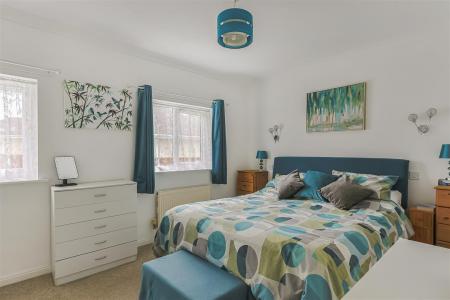 4 bedroom Detached house for sale in Henbest Close, Wimborne