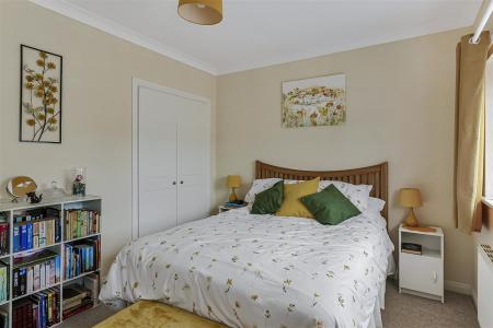4 bedroom Detached house for sale in Henbest Close, Wimborne