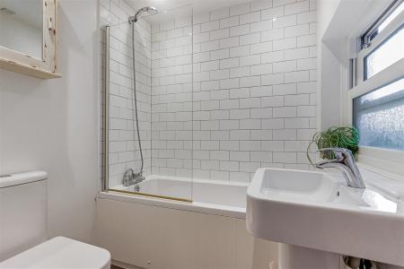 3 bedroom End of terrace house for sale in Middlehill Road, Wimborne