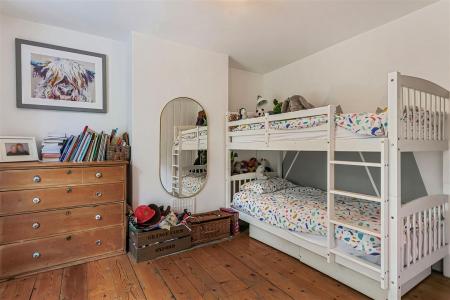 3 bedroom End of terrace house for sale in Middlehill Road, Wimborne