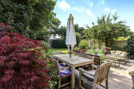 4 bedroom Detached house for sale in Park Lane, Wimborne