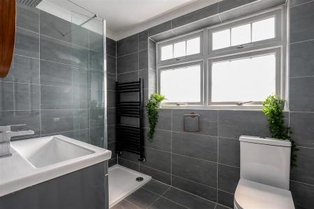 4 bedroom Detached house for sale in Park Lane, Wimborne