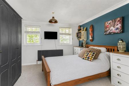 4 bedroom Detached house for sale in Park Lane, Wimborne