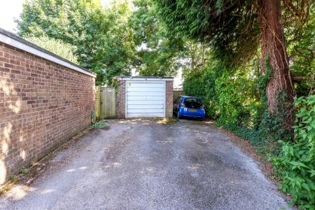4 bedroom Detached house for sale in Park Lane, Wimborne