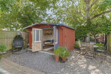 4 bedroom Detached house for sale in Park Lane, Wimborne