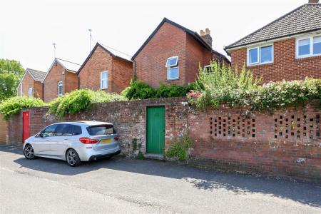 3 bedroom Detached house for sale in Julians Road, Wimborne