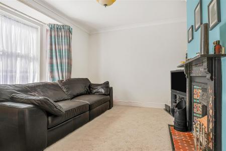 3 bedroom Detached house for sale in Julians Road, Wimborne