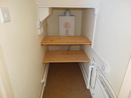 2 bedroom Apartment to let in Glynville Close, Colehill