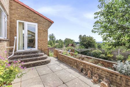 5 bedroom Chalet for sale in Ashmeads Way, Wimborne