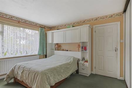 5 bedroom Chalet for sale in Ashmeads Way, Wimborne