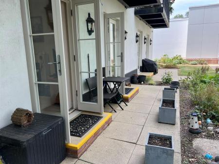 1 bedroom Apartment for sale in East Borough, Wimborne