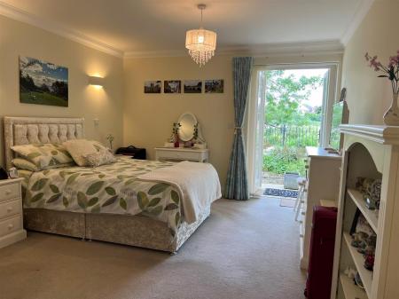 1 bedroom Apartment for sale in East Borough, Wimborne
