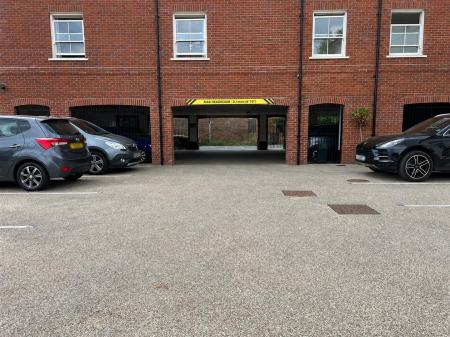 1 bedroom Apartment for sale in East Borough, Wimborne