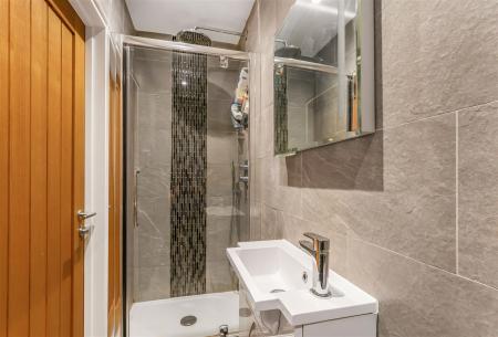 4 bedroom Detached house for sale in Gravel Hill, Wimborne